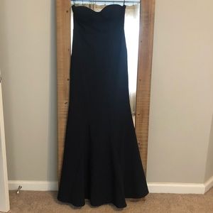 Lulu’s Strapless Maxi Dress - Large